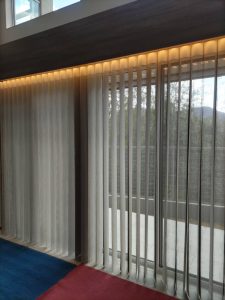“縦型ブラインド　エアレ”   取付しました